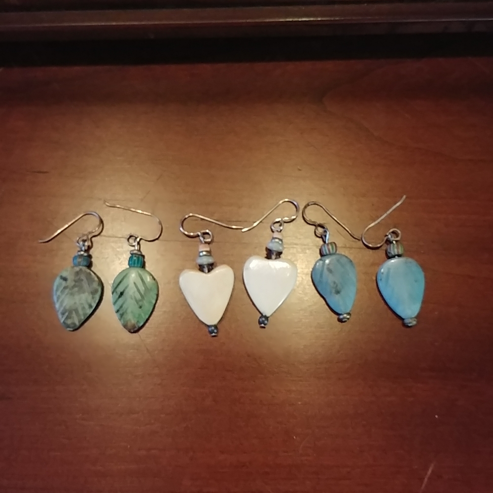 Lot of 3 stone earrings